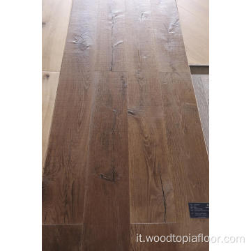 Pavimentazione in legno massiccio da 15 mm spazzolato Woodtopia